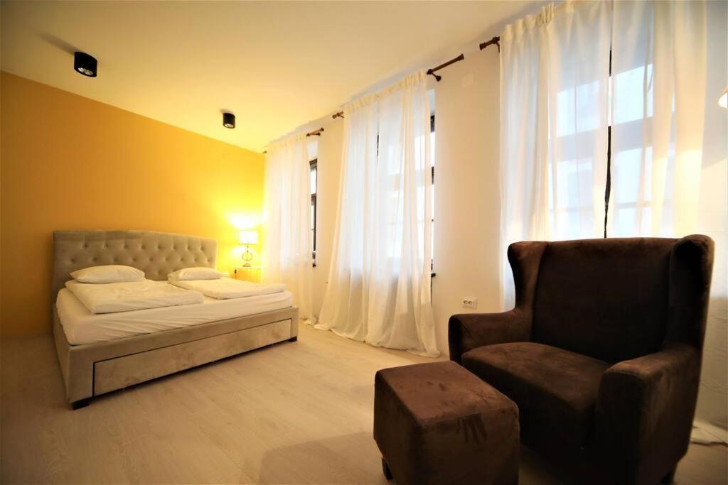 Lovely Two Bedroom In The Old Town リガ エクステリア 写真